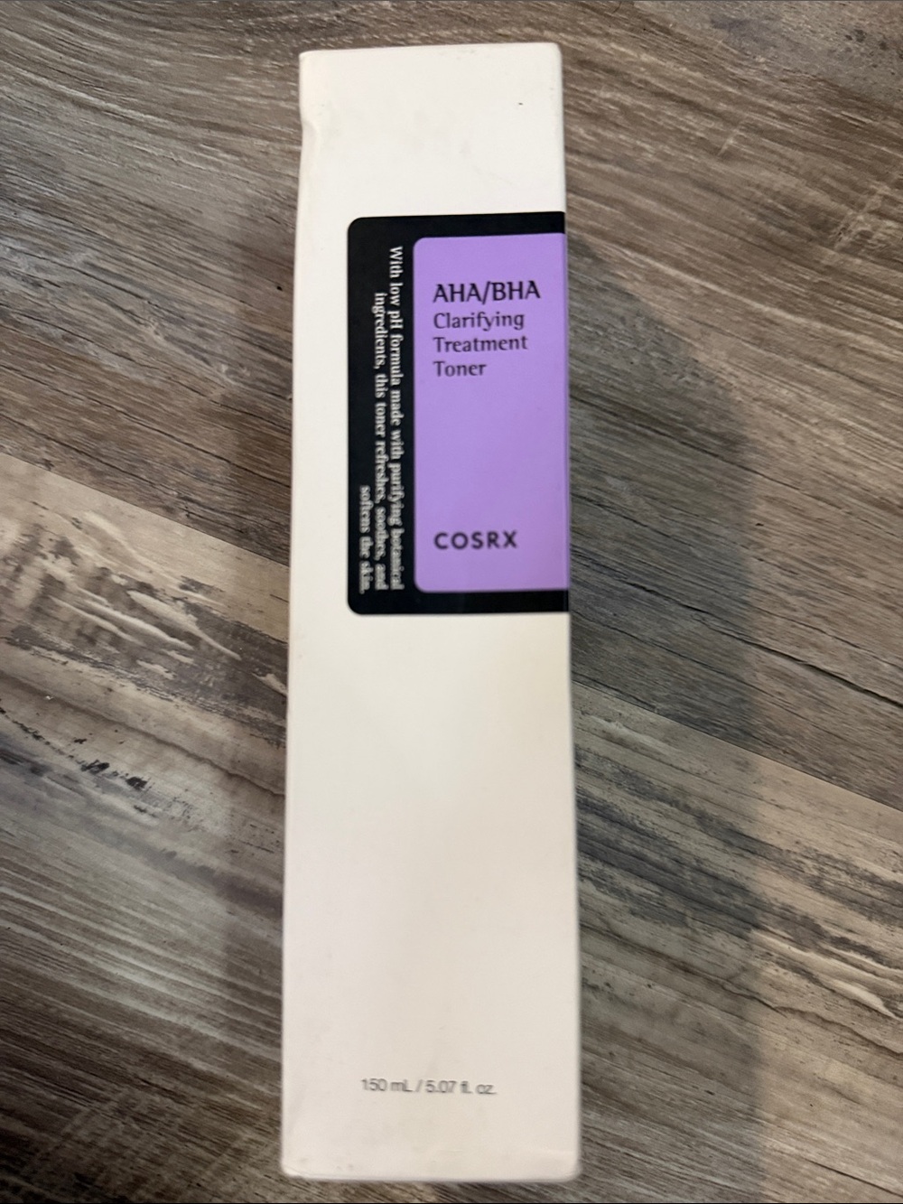 COSRX AHA/BHA Clarifying Treatment Toner - White & Lavender